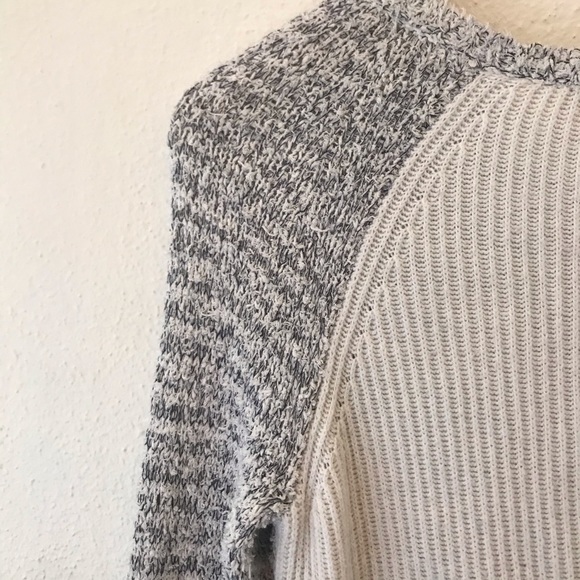 LOFT cozy grey and white sweater - Picture 4 of 4